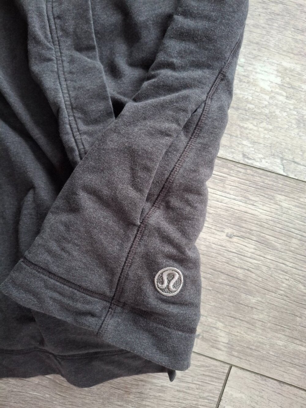 Lululemon snap close gray Savasana jacket